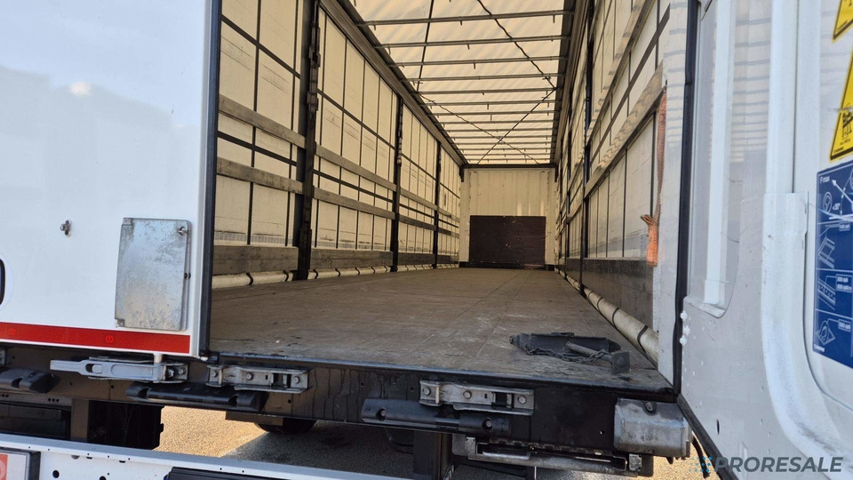 KRONE SD PROFI LINER + paletový koš + 2 x zvedací náprava - Curtainsider semi-trailer: picture 5 KRONE SD PROFI LINER + paletový koš + 2 x zvedací náprava - Curtainsider semi-trailer: picture 5