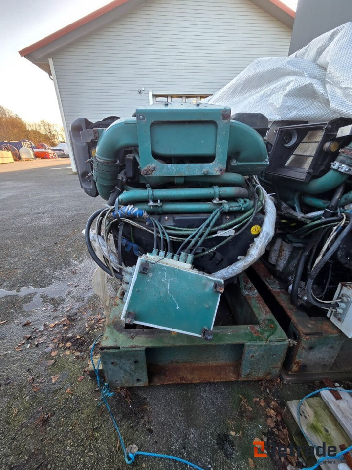2 stk / pcs Volvo Penta D9 MG m/ Stamford generator - Generator set: picture 1 2 stk / pcs Volvo Penta D9 MG m/ Stamford generator - Generator set: picture 1