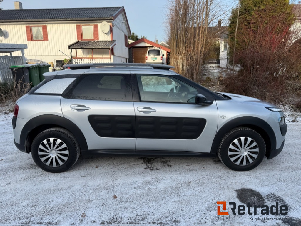 CITROEN C4 CACTUS EU godkjent i 2 år - Car: picture 4 CITROEN C4 CACTUS EU godkjent i 2 år - Car: picture 4