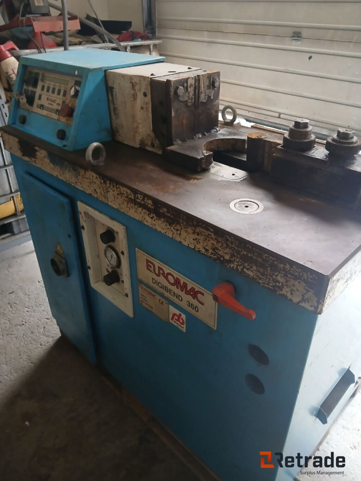 Bøyemaskin for armeringsjern - Industrial equipment: picture 1 Bøyemaskin for armeringsjern - Industrial equipment: picture 1