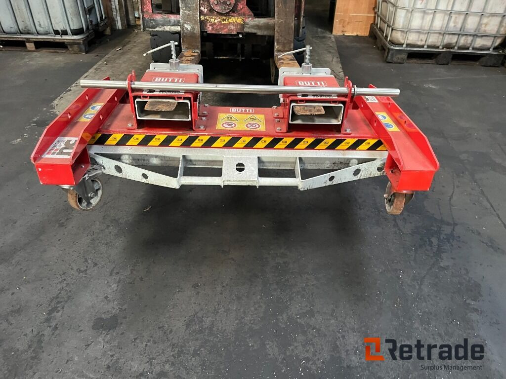 Forskelligt udstyr BUTTI Magnet til opsamling af jernspåner. - Industrial equipment: picture 2 Forskelligt udstyr BUTTI Magnet til opsamling af jernspåner. - Industrial equipment: picture 2