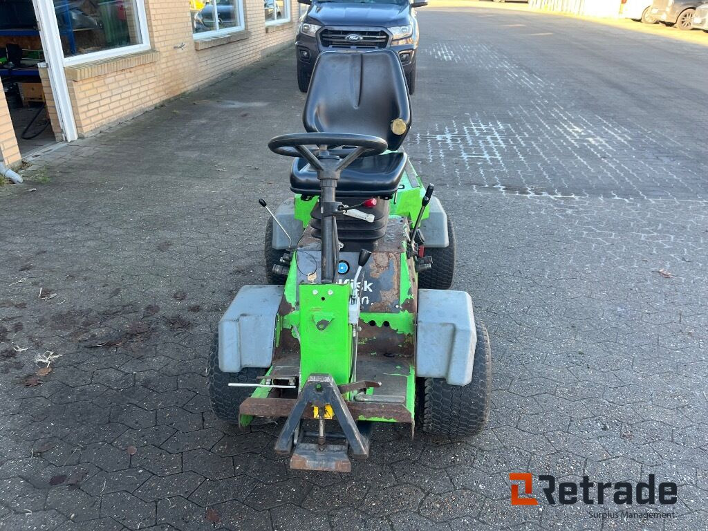 Redskabsbærer EGHOLM 2150 Redskabsbærer - Municipal/ Special vehicle: picture 2 Redskabsbærer EGHOLM 2150 Redskabsbærer - Municipal/ Special vehicle: picture 2