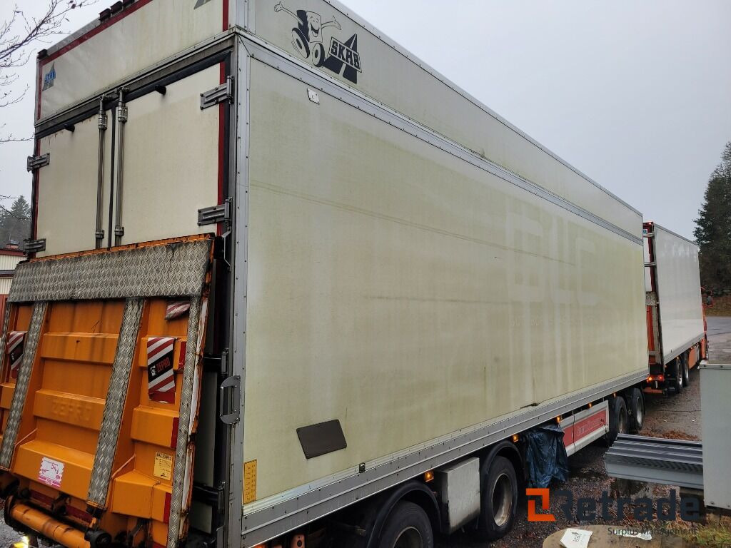 Släp / kylsläp HFR med SKAB dubbelplan skåp 4 axligt - Refrigerator trailer: picture 4 Släp / kylsläp HFR med SKAB dubbelplan skåp 4 axligt - Refrigerator trailer: picture 4