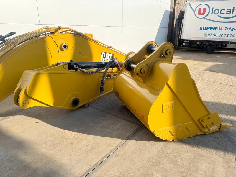 Cat 323 BOOM + STICK + BUCKET (BRAND NEW) - Attachment for Construction machinery: picture 4 Cat 323 BOOM + STICK + BUCKET (BRAND NEW) - Attachment for Construction machinery: picture 4