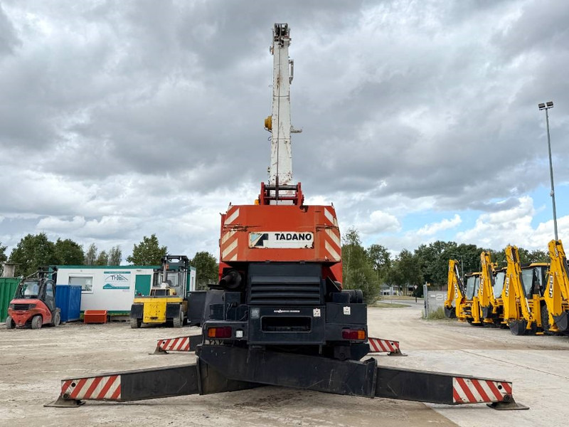 Tadano TR300E-1 - 4 Wheel Steering / 28.1m Boom + 12m Jib - Rough terrain crane: picture 5 Tadano TR300E-1 - 4 Wheel Steering / 28.1m Boom + 12m Jib - Rough terrain crane: picture 5