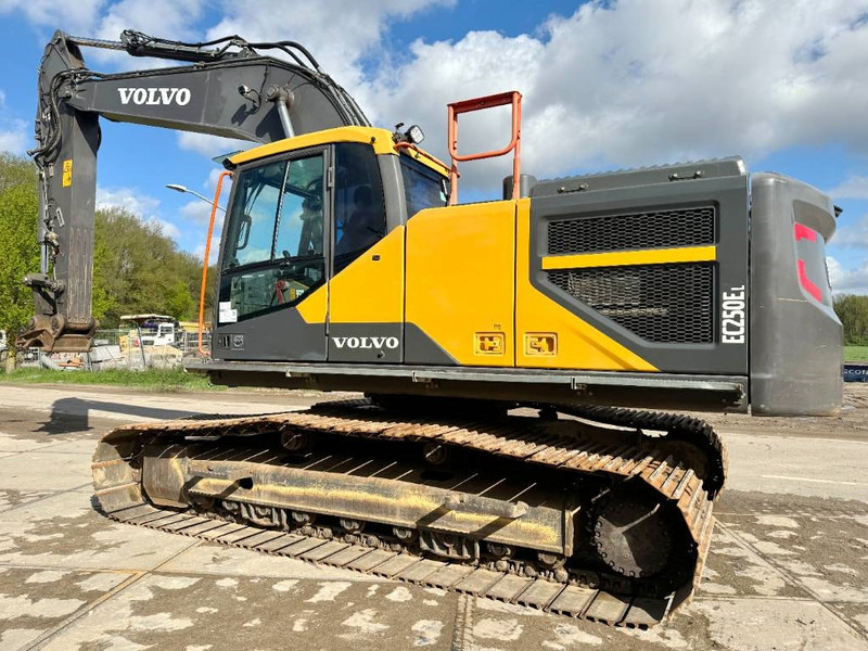 Volvo EC250EL - Dutch Machine / Quick Coupler - Crawler excavator: picture 3 Volvo EC250EL - Dutch Machine / Quick Coupler - Crawler excavator: picture 3