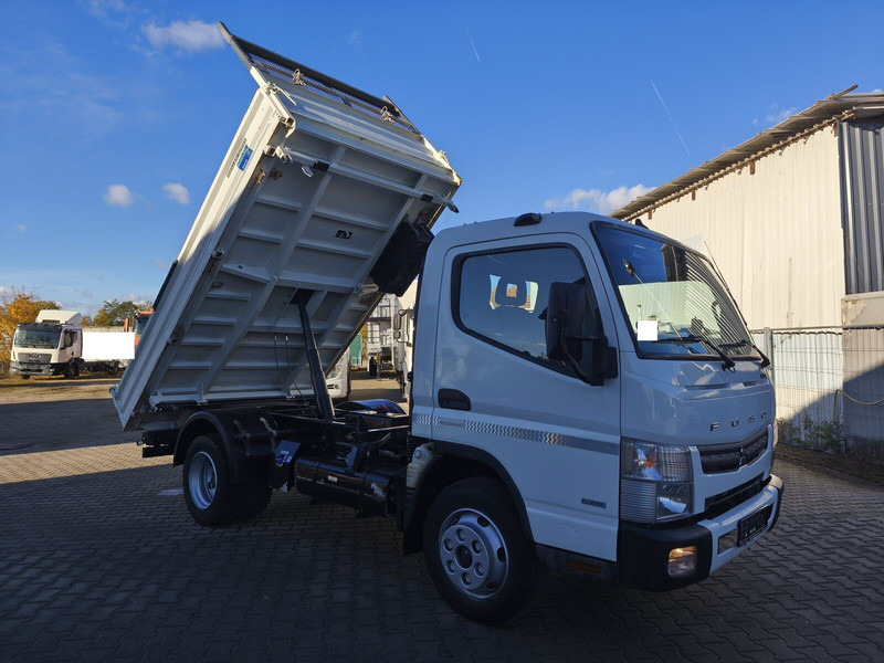 Mitsubishi Fuso Canter 7C15 - Tipper: picture 2 Mitsubishi Fuso Canter 7C15 - Tipper: picture 2