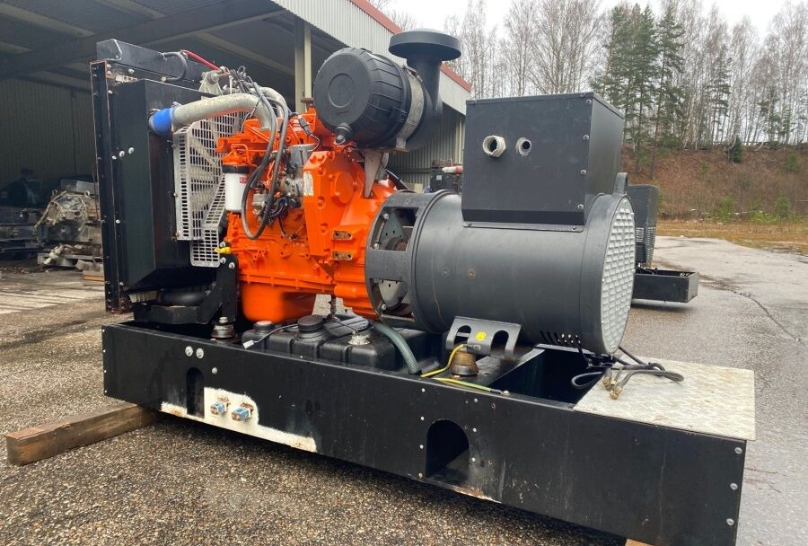 Diversen ECP34 2S4 - Iveco Engine,126kVA,New oils, filters, Mecc Alte ECP34 2S4 Diversen ECP34 2S4 - Iveco Engine,126kVA,New oils, filters, Mecc Alte ECP34 2S4 - Iveco Engine,126kVA,New oils, filters, Like New - Generator set: picture 1 Diversen ECP34 2S4 - Iveco Engine,126kVA,New oils, filters, Mecc Alte ECP34 2S4 Diversen ECP34 2S4 - Iveco Engine,126kVA,New oils, filters, Mecc Alte ECP34 2S4 - Iveco Engine,126kVA,New oils, filters, Like New - Generator set: picture 1