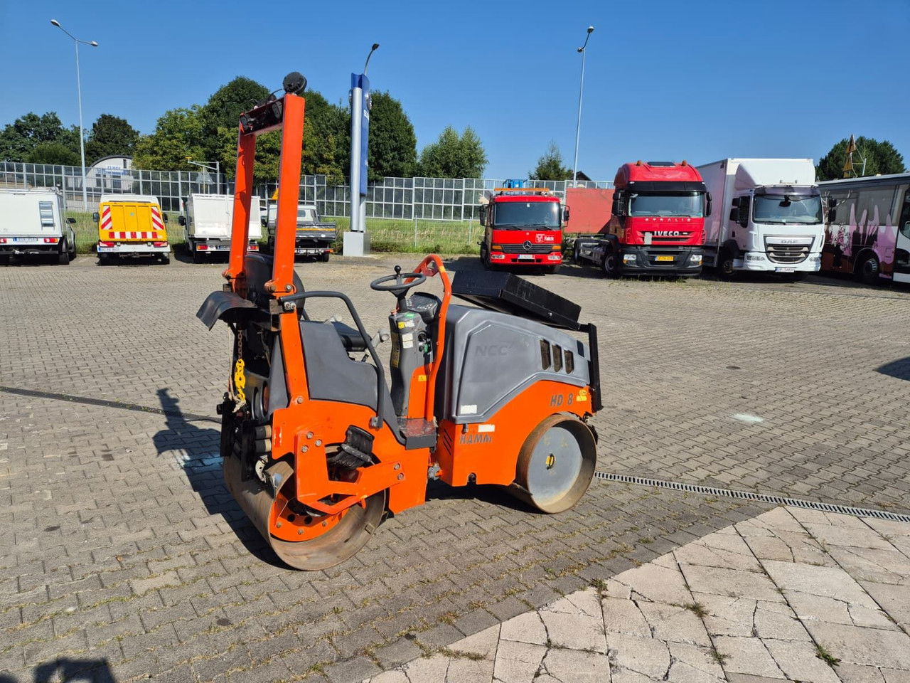 Hamm HD 8 VV / Vibratory / LOW MTH / Works Great - Roller: picture 1 Hamm HD 8 VV / Vibratory / LOW MTH / Works Great - Roller: picture 1
