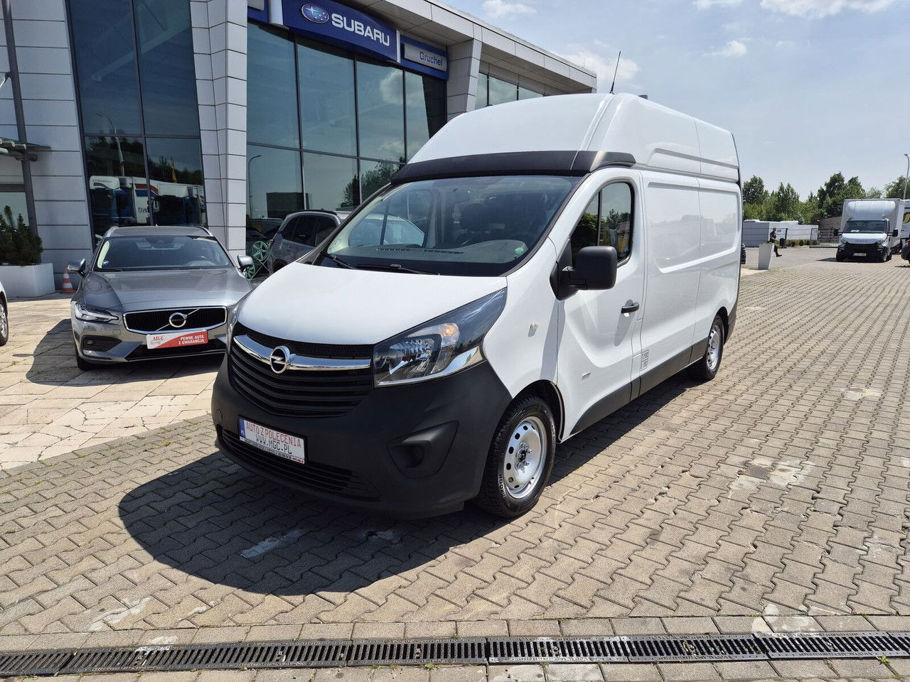 Opel Vivaro 2900 / 125KM / E6 / L2H2 Maxi / Mobile Service / 1 Owner - Small van: picture 3 Opel Vivaro 2900 / 125KM / E6 / L2H2 Maxi / Mobile Service / 1 Owner - Small van: picture 3