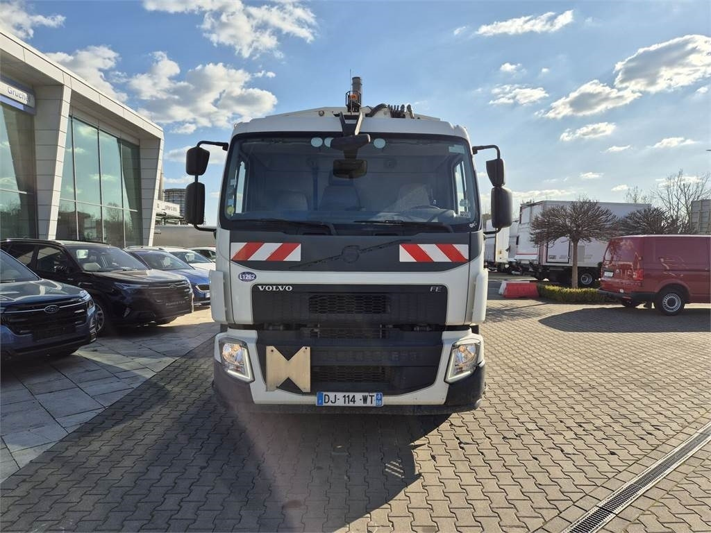 Volvo FE 280 / 13M3 / GEESINKNORBA / EURO 6 / 3 SEATS - Garbage truck: picture 3 Volvo FE 280 / 13M3 / GEESINKNORBA / EURO 6 / 3 SEATS - Garbage truck: picture 3