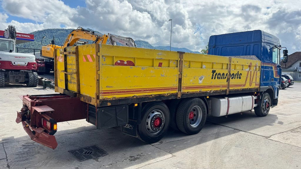 DAF XF 95.380 6X2 stake body - air condition - Dropside/ Flatbed truck: picture 5 DAF XF 95.380 6X2 stake body - air condition - Dropside/ Flatbed truck: picture 5