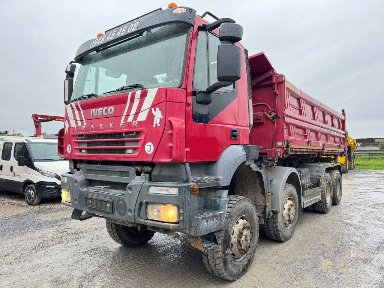 Iveco Eurotrakker AD410T44W 8X8 bordmatic tipper - spring - Tipper: picture 1 Iveco Eurotrakker AD410T44W 8X8 bordmatic tipper - spring - Tipper: picture 1