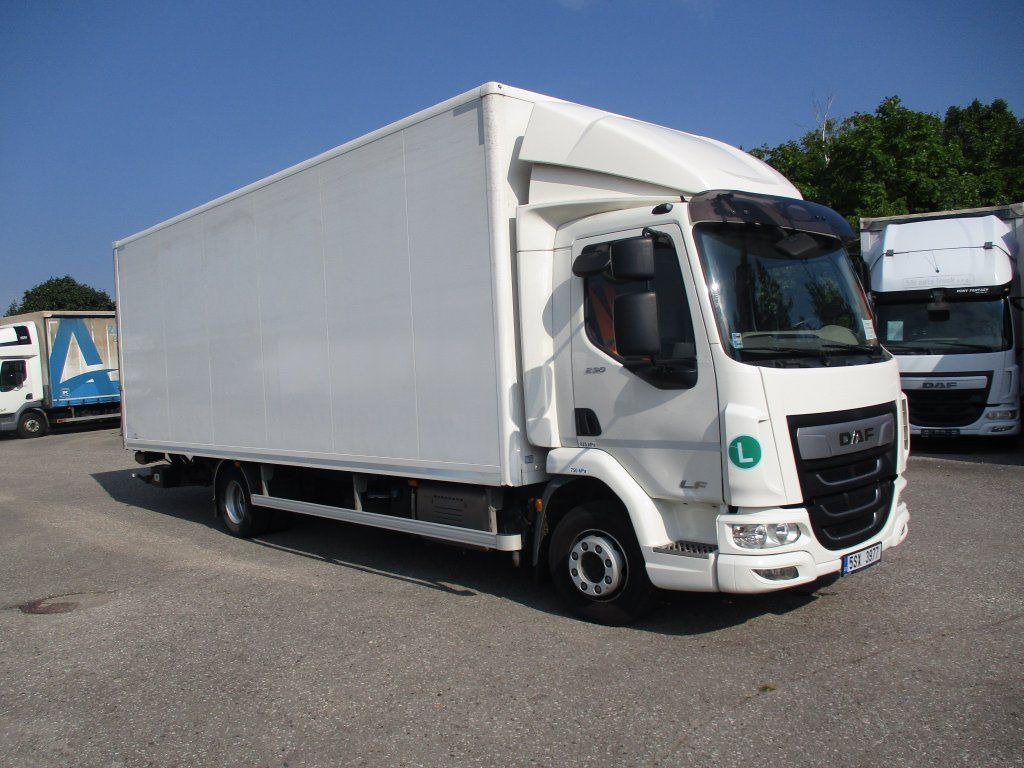 DAF LF 230 - Box truck: picture 2 DAF LF 230 - Box truck: picture 2