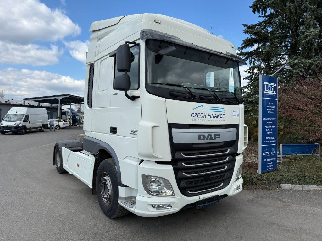 DAF XF460 EURO 6 - Tractor unit: picture 3 DAF XF460 EURO 6 - Tractor unit: picture 3