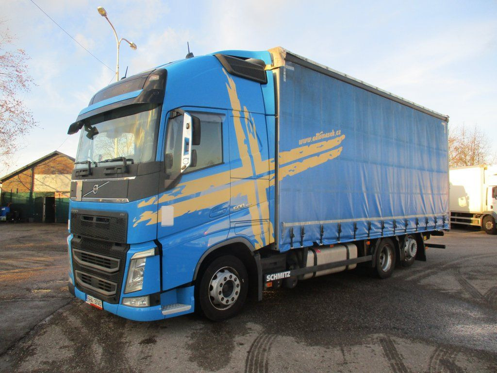Volvo FH500 6x2 Euro 6 + Schmitz - Curtainsider truck: picture 1 Volvo FH500 6x2 Euro 6 + Schmitz - Curtainsider truck: picture 1