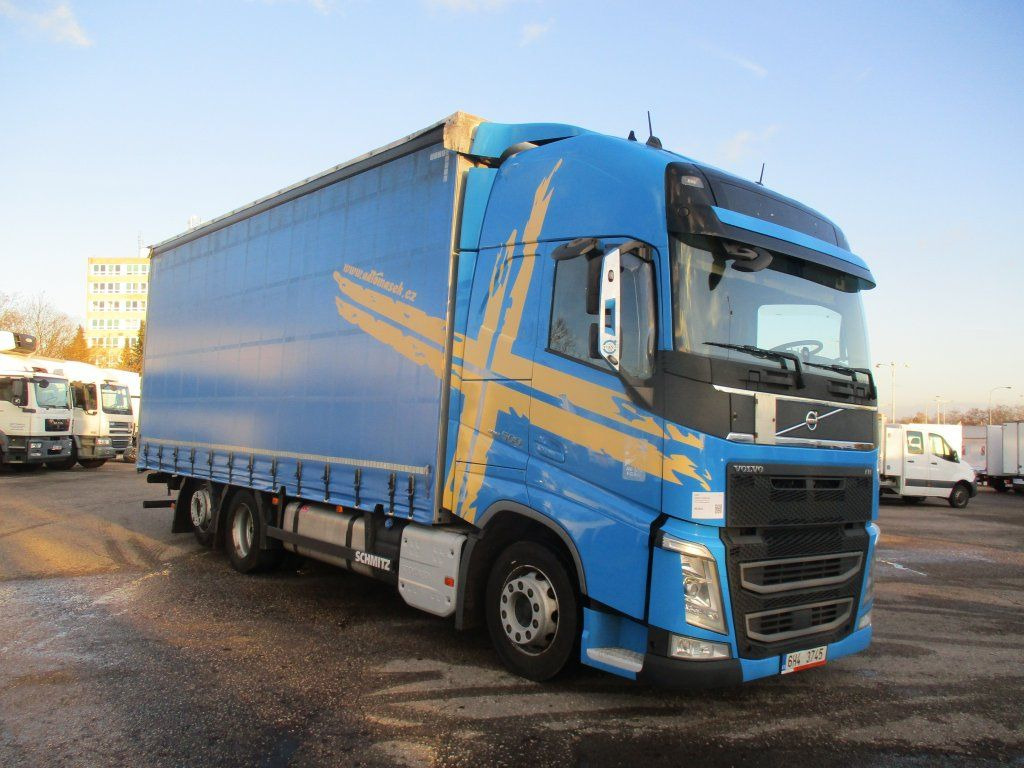 Volvo FH500 6x2 Euro 6 + Schmitz - Curtainsider truck: picture 3 Volvo FH500 6x2 Euro 6 + Schmitz - Curtainsider truck: picture 3
