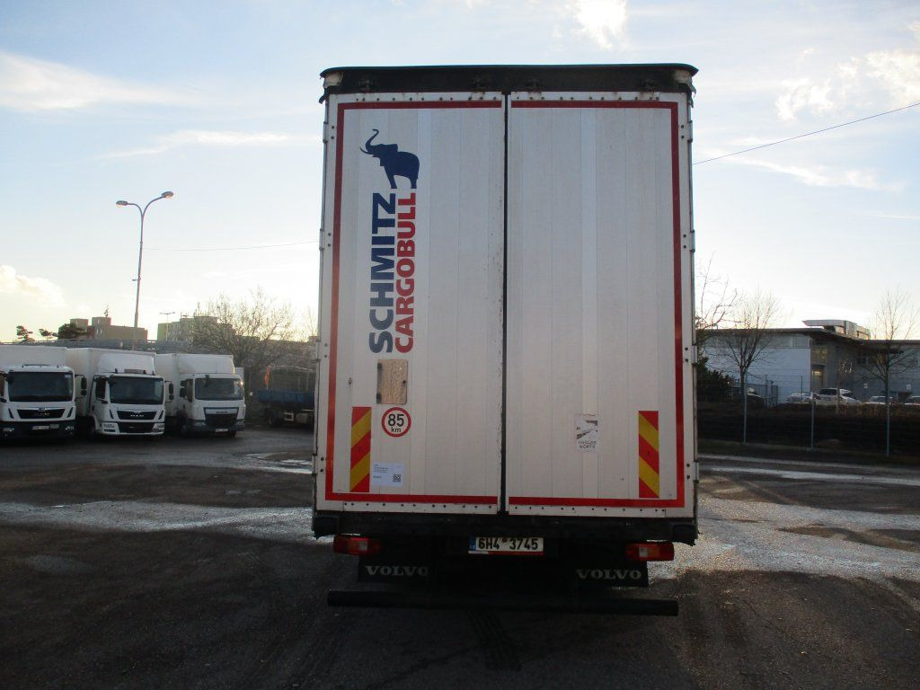 Volvo FH500 6x2 Euro 6 + Schmitz - Curtainsider truck: picture 5 Volvo FH500 6x2 Euro 6 + Schmitz - Curtainsider truck: picture 5