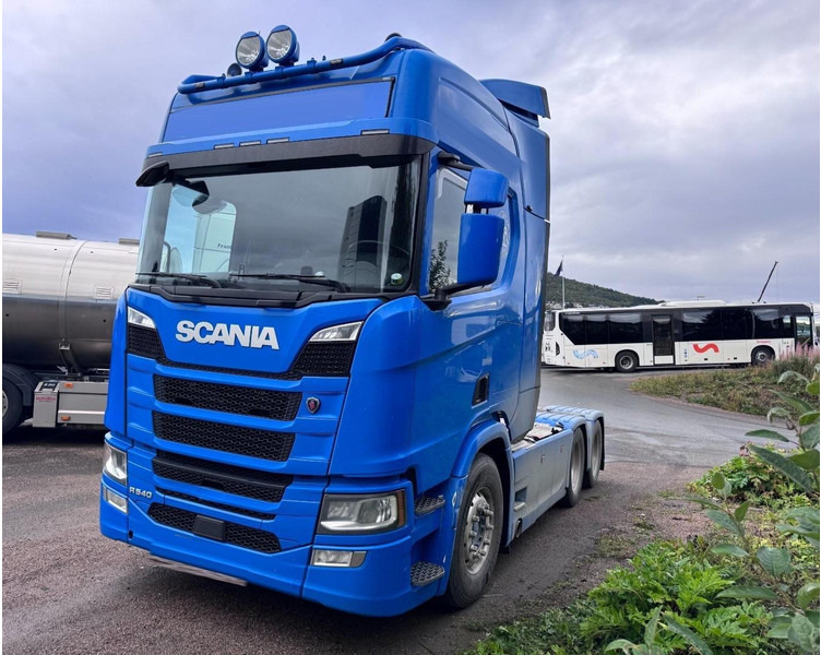 Scania R540 6x4 | RETARDER | FULL AIR | GOLD SERVICE HISTORY GOLD SERVICE HISTORY - Tractor unit: picture 1 Scania R540 6x4 | RETARDER | FULL AIR | GOLD SERVICE HISTORY GOLD SERVICE HISTORY - Tractor unit: picture 1