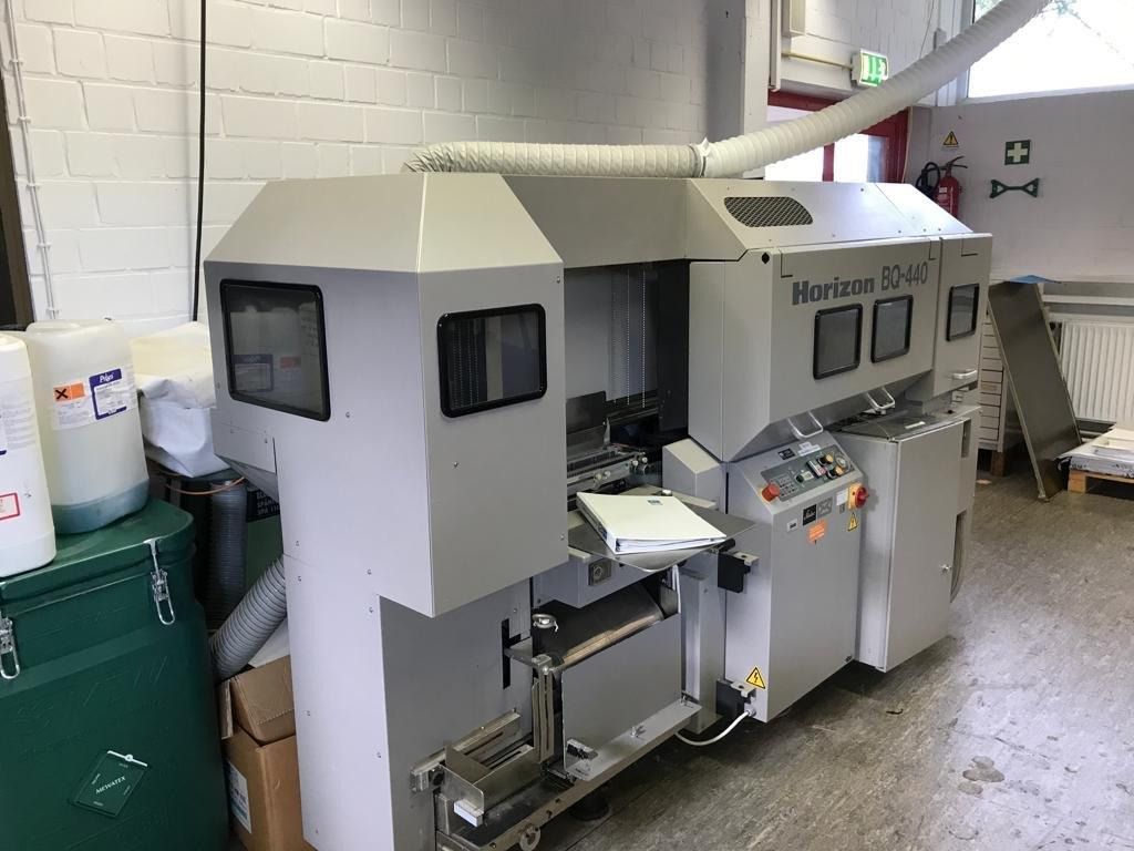 Four Clamp Perfect binder Horizon BQ 440 - Binding machine: picture 1 Four Clamp Perfect binder Horizon BQ 440 - Binding machine: picture 1