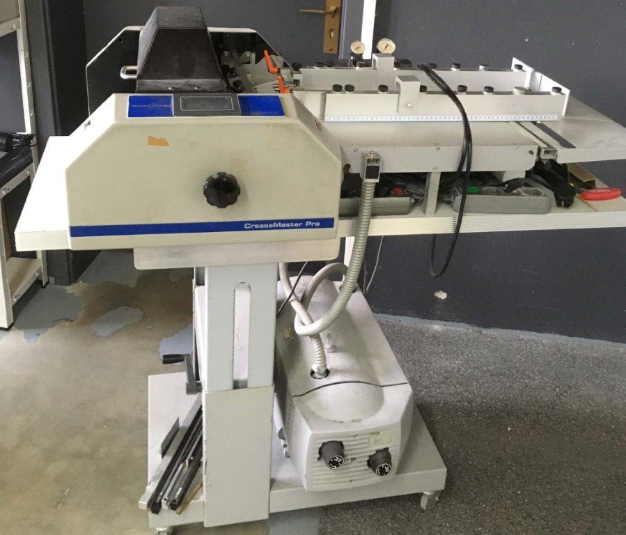 Graphic Whizard CreaseMaster Pro with suction feeder - Folding machine: picture 1 Graphic Whizard CreaseMaster Pro with suction feeder - Folding machine: picture 1