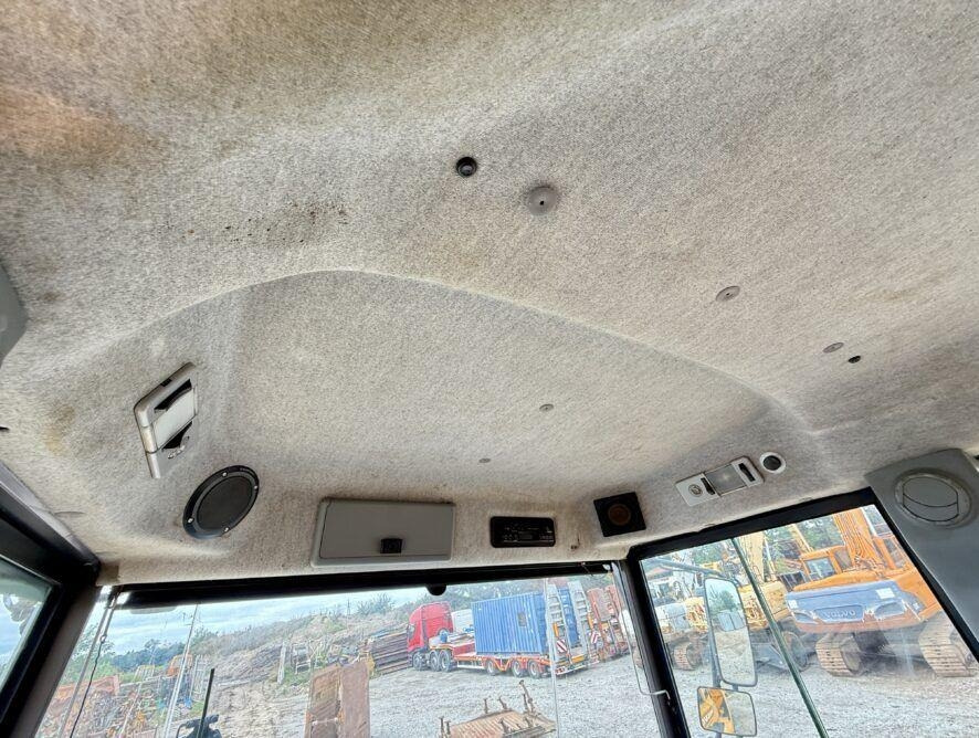 Articulated dumper Volvo A35D: picture 12 Articulated dumper Volvo A35D: picture 12