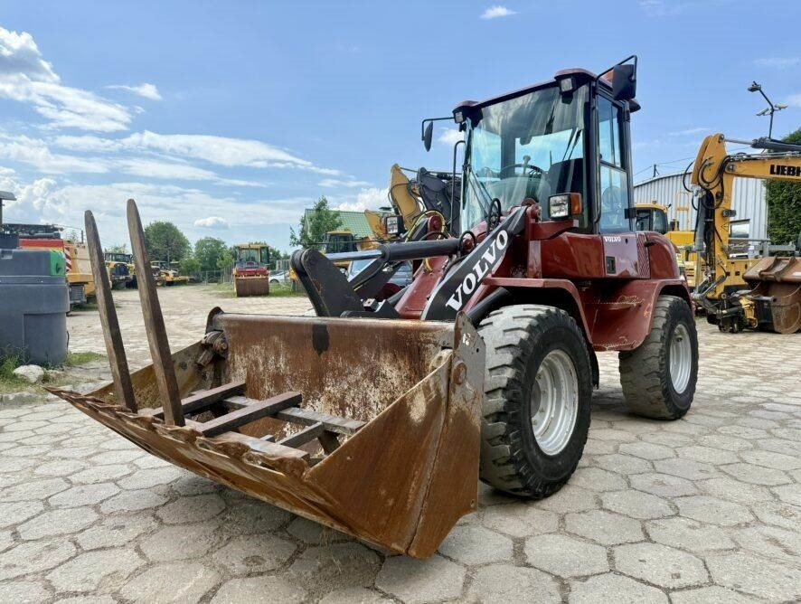 Volvo L30B Pro - Wheel loader: picture 2 Volvo L30B Pro - Wheel loader: picture 2