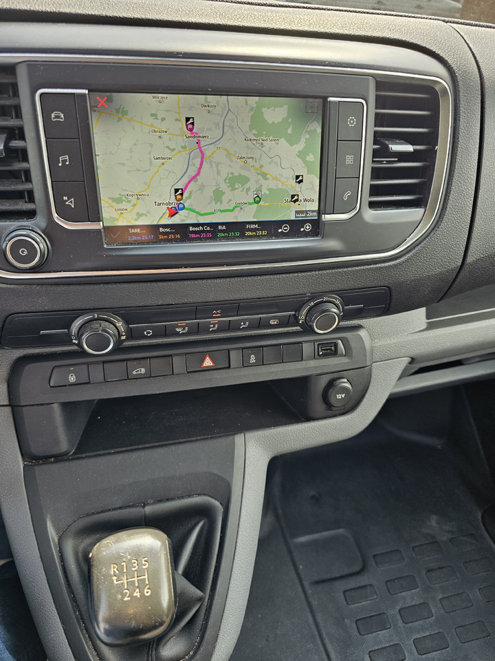 PEUGEOT Expert CHLODNIA CARRIER KLIMA EURO6 - Refrigerated van: picture 5 PEUGEOT Expert CHLODNIA CARRIER KLIMA EURO6 - Refrigerated van: picture 5