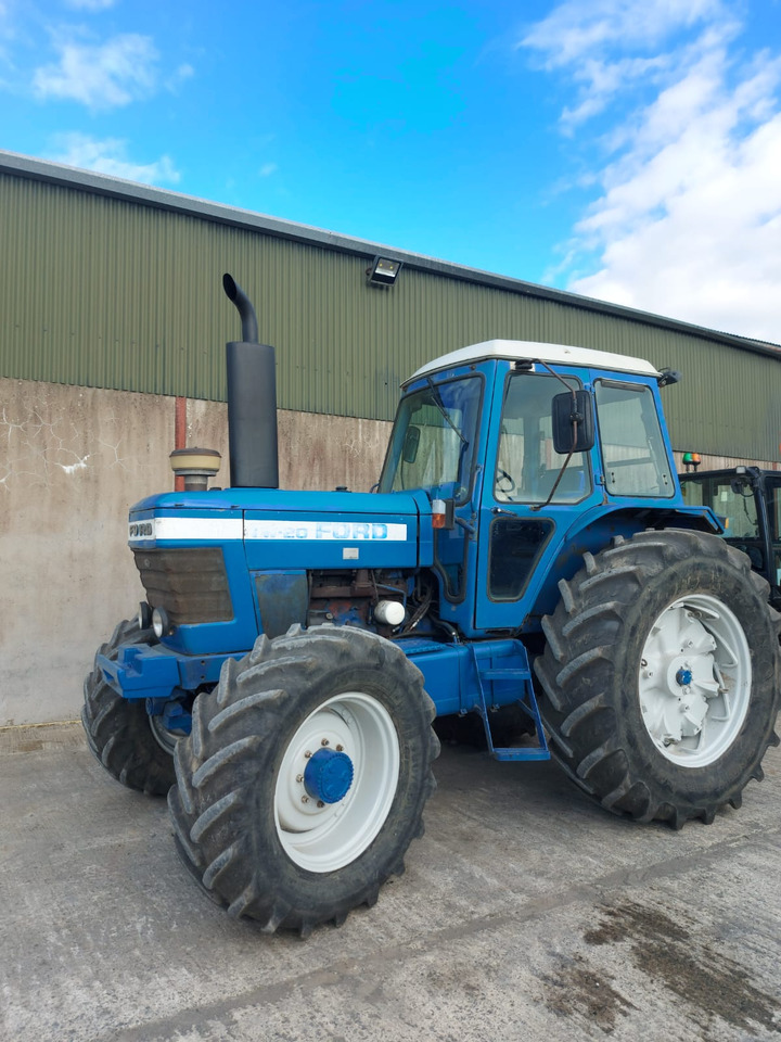 Ford TW-20 - Farm tractor: picture 1 Ford TW-20 - Farm tractor: picture 1