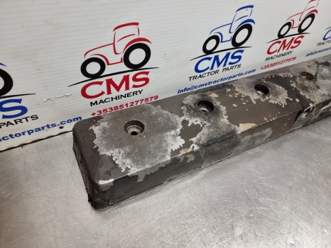Claas Ares 656rc, Jd6068 Engine Valve Cover R121453, R135388, R135360 - Cylinder head: picture 3 Claas Ares 656rc, Jd6068 Engine Valve Cover R121453, R135388, R135360 - Cylinder head: picture 3
