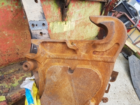 Claas Arion 410, 420, 430 A21 Front Loader Brackets Kit 0011194073, 0011194075 - Front loader for tractor: picture 5 Claas Arion 410, 420, 430 A21 Front Loader Brackets Kit 0011194073, 0011194075 - Front loader for tractor: picture 5
