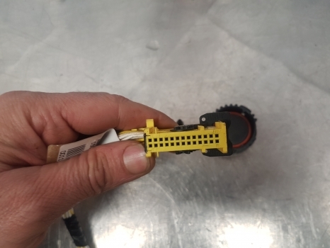 Claas Arion 640, 950, 900, 880, Axion 500,600 Wiring Loom 0011258341 - Cables/ Wire harness for Farm tractor: picture 5 Claas Arion 640, 950, 900, 880, Axion 500,600 Wiring Loom 0011258341 - Cables/ Wire harness for Farm tractor: picture 5