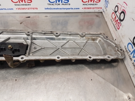 Claas Arion 640 Cylinder Head Cover Re555026, R534193, R534105, 0011464770 - Cylinder head for Farm tractor: picture 5 Claas Arion 640 Cylinder Head Cover Re555026, R534193, R534105, 0011464770 - Cylinder head for Farm tractor: picture 5