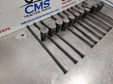 Claas Arion 640 Engine Rod And Tappet Kit 6005021507, 600502158 - Cylinder head: picture 4 Claas Arion 640 Engine Rod And Tappet Kit 6005021507, 600502158 - Cylinder head: picture 4