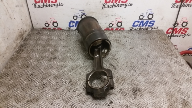 Deutz Agrotron 120, 150 Mk3 Conrod 04200465. Please Check Description - Connecting rod for Farm tractor: picture 1 Deutz Agrotron 120, 150 Mk3 Conrod 04200465. Please Check Description - Connecting rod for Farm tractor: picture 1