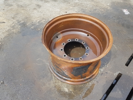 Fendt 724 S4 Massey Ferguson Front Wheel Rim W18x28 H718701024018 - Rim for Farm tractor: picture 1 Fendt 724 S4 Massey Ferguson Front Wheel Rim W18x28 H718701024018 - Rim for Farm tractor: picture 1