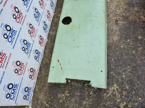 Hurlimann H6115, Same, Lamborghini, Cab Bonnet Hood Assy 0.010.0923.3 - Body and exterior: picture 3 Hurlimann H6115, Same, Lamborghini, Cab Bonnet Hood Assy 0.010.0923.3 - Body and exterior: picture 3