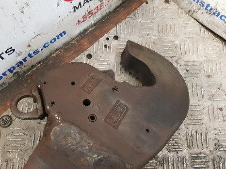 Massey Ferguson 5611, 5612, 5613, 6712, 6713 Lift Arm Lhs 4304708m91 - Suspension: picture 2 Massey Ferguson 5611, 5612, 5613, 6712, 6713 Lift Arm Lhs 4304708m91 - Suspension: picture 2