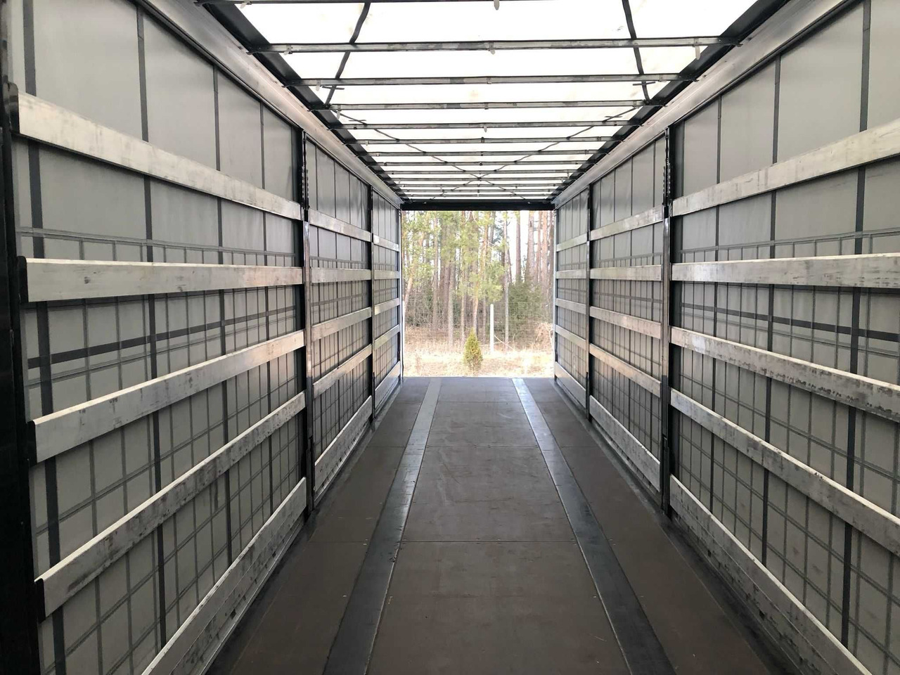 Krone 2023 rok, 93 m3,waga 6200 kg,Certyfikat XL, Multilock, z Niemiec - Other machinery: picture 4 Krone 2023 rok, 93 m3,waga 6200 kg,Certyfikat XL, Multilock, z Niemiec - Other machinery: picture 4