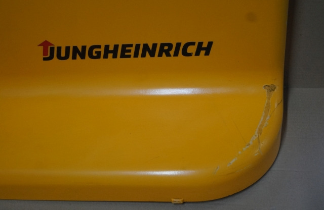Jungheinrich 50425944 | cover EJC - Body and exterior for Material handling equipment: picture 2 Jungheinrich 50425944 | cover EJC - Body and exterior for Material handling equipment: picture 2