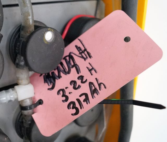 Jungheinrich unknown | Battery 24V465Ah 24 3PZS465 year 21/2020 370 kg dimension Battery 24V465Ah 24 3PZS465 year 21/2020 370 kg dimensions 78,5x21x79cm sn. 7540926001 - Battery for Material handling equipment: picture 4 Jungheinrich unknown | Battery 24V465Ah 24 3PZS465 year 21/2020 370 kg dimension Battery 24V465Ah 24 3PZS465 year 21/2020 370 kg dimensions 78,5x21x79cm sn. 7540926001 - Battery for Material handling equipment: picture 4
