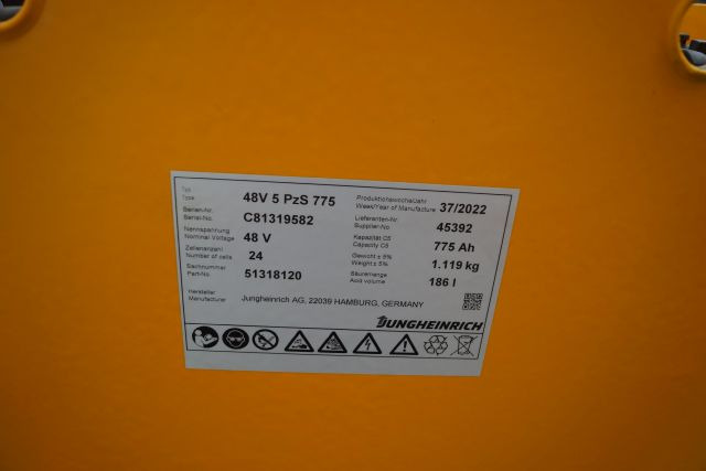 Jungheinrich unknown | Battery 48V775Ah 48 5PZS775 Year 2022 weight 1119 kg sn. - Battery for Material handling equipment: picture 4 Jungheinrich unknown | Battery 48V775Ah 48 5PZS775 Year 2022 weight 1119 kg sn. - Battery for Material handling equipment: picture 4
