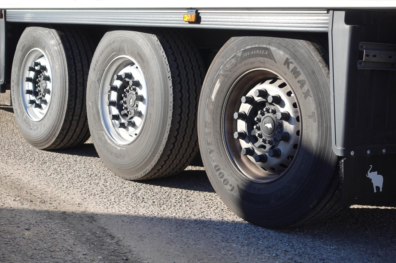 Refrigerator semi-trailer Schmitz Cargobull SKO FP 60 Carrier Vector 1550: picture 11