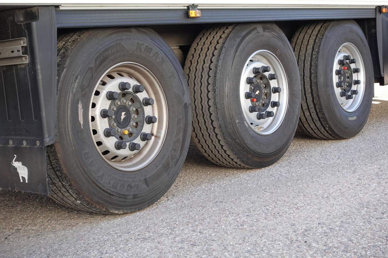 Refrigerator semi-trailer Schmitz Cargobull SKO FP 60 Carrier Vector 1550: picture 12