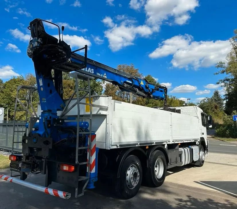 Volvo FM420 6x2 z zabudową budowlaną  / oś podnoszona i skrętna / HDS Atlas / Euro 6 / 238 000 km - Dropside/ Flatbed truck, Crane truck: picture 4 Volvo FM420 6x2 z zabudową budowlaną  / oś podnoszona i skrętna / HDS Atlas / Euro 6 / 238 000 km - Dropside/ Flatbed truck, Crane truck: picture 4