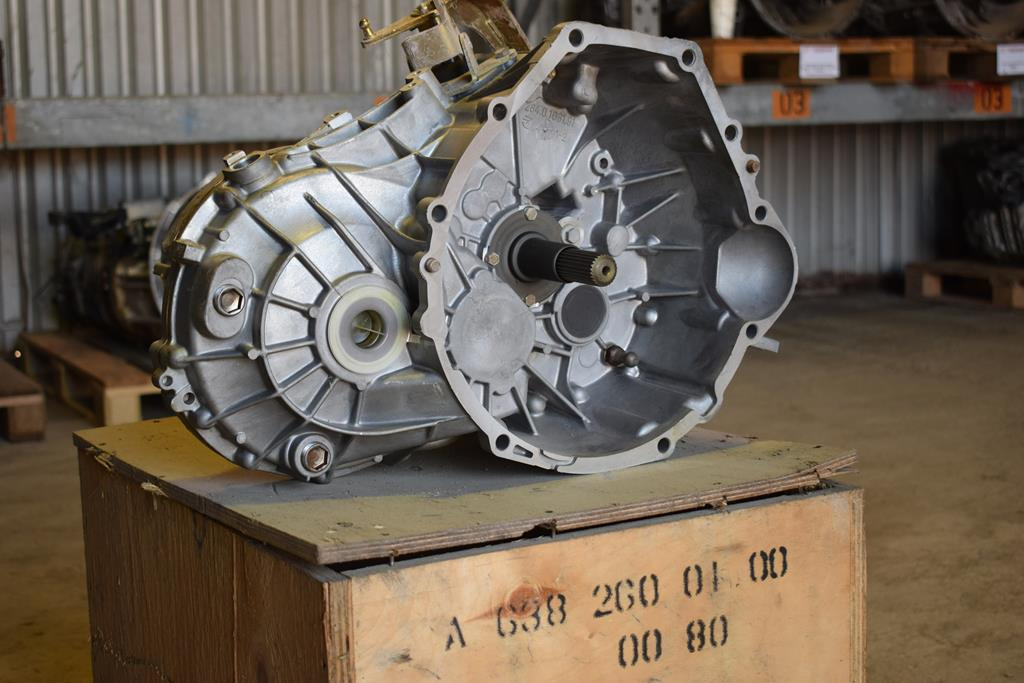 MERCEDES-BENZ VITO - Α 638 260 01 00 - Gearbox for Truck: picture 1 MERCEDES-BENZ VITO - Α 638 260 01 00 - Gearbox for Truck: picture 1