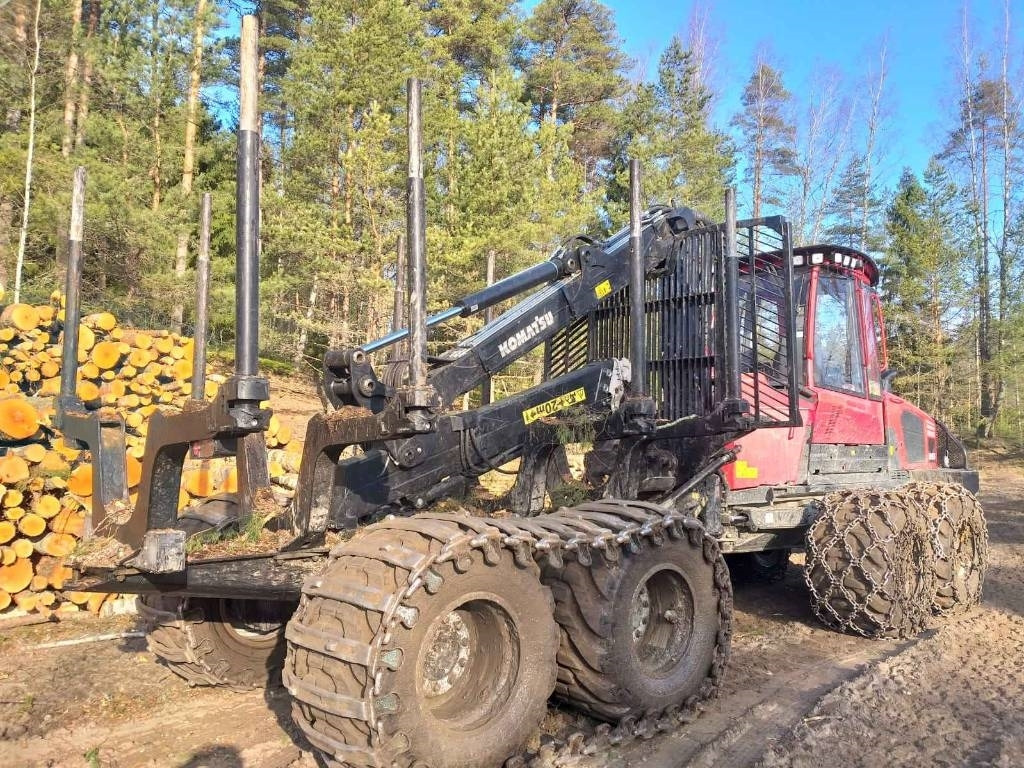 Komatsu 855 - Forwarder: picture 5 Komatsu 855 - Forwarder: picture 5