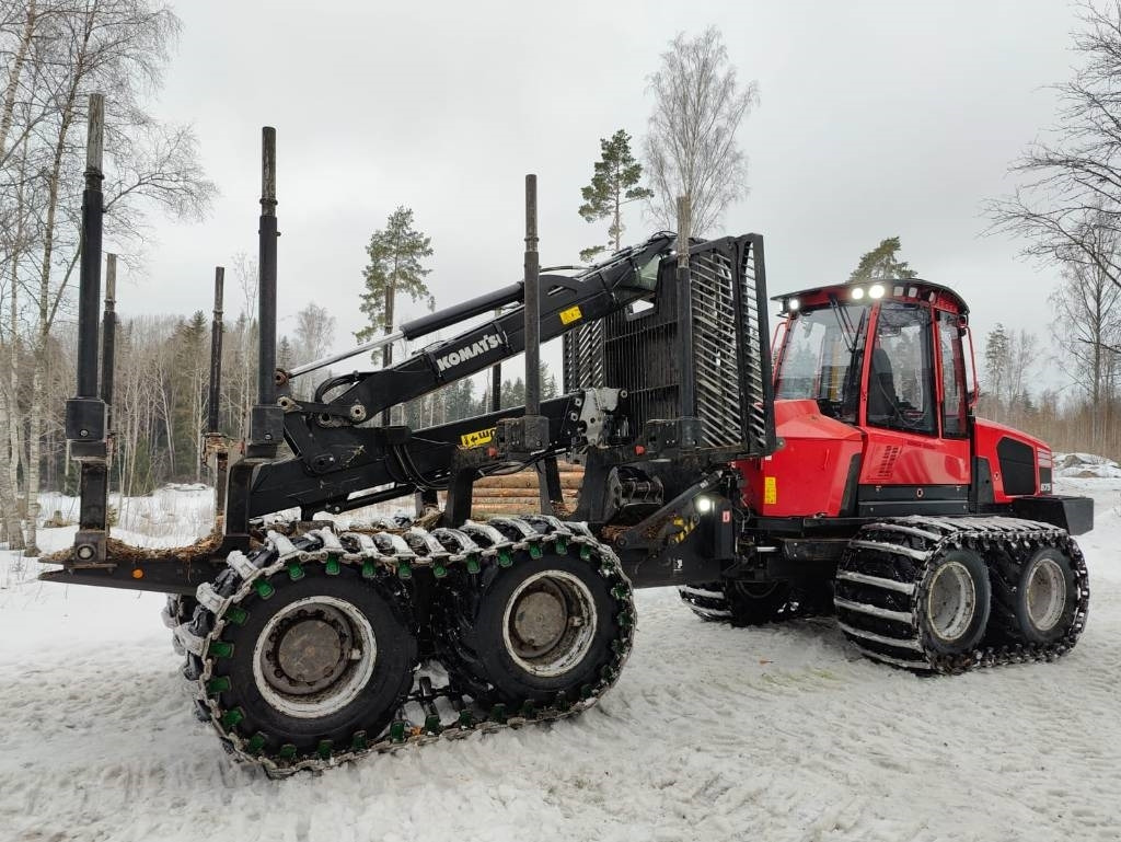 Komatsu 875 - Forwarder: picture 5 Komatsu 875 - Forwarder: picture 5