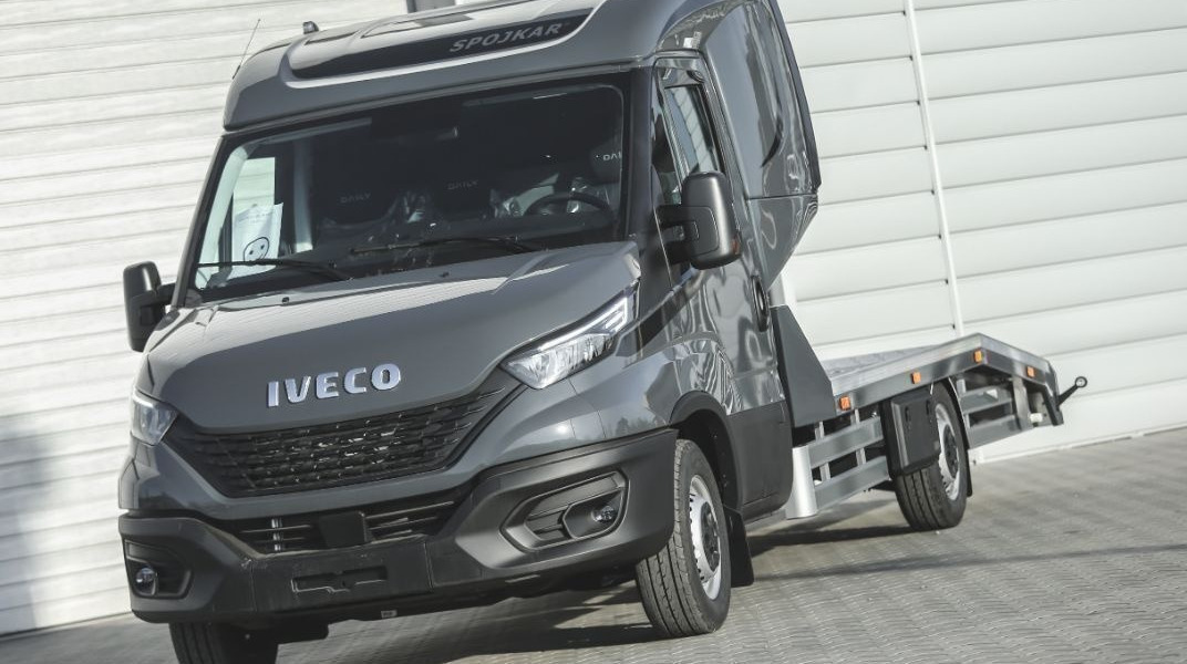 IVECO Daily - Tow truck: picture 4 IVECO Daily - Tow truck: picture 4