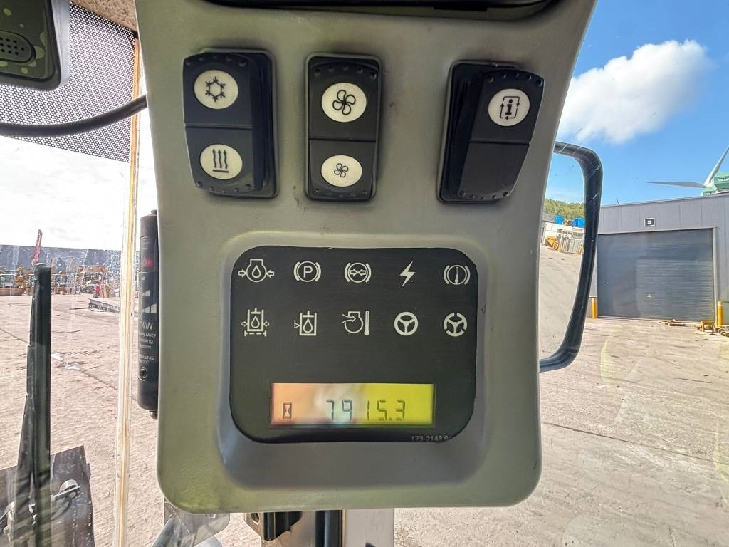 Lease a CAT 950 H (Verified low hours)  CAT 950 H (Verified low hours): picture 11